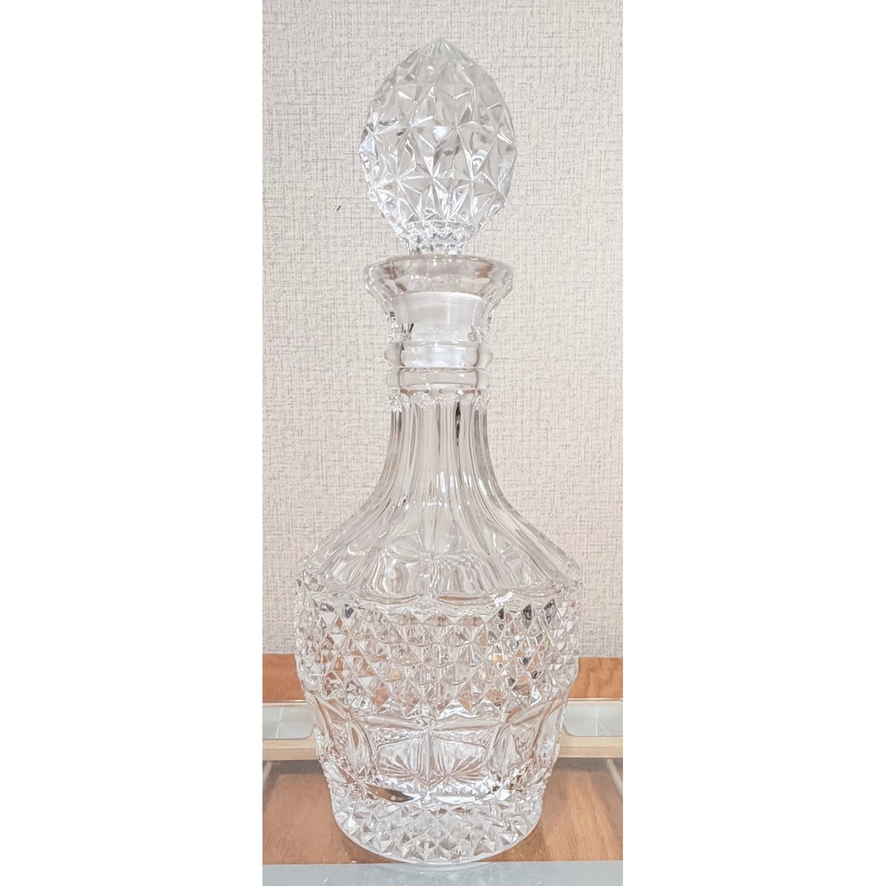 Vintage Diamond Cut Crystal Glass Decanter with Faceted Pineapple Stopper 12.5in